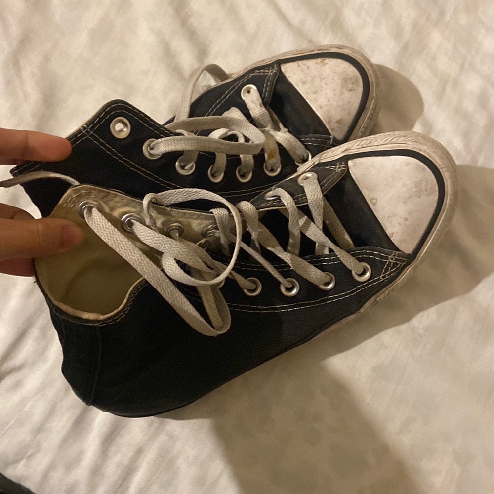 Black converse
